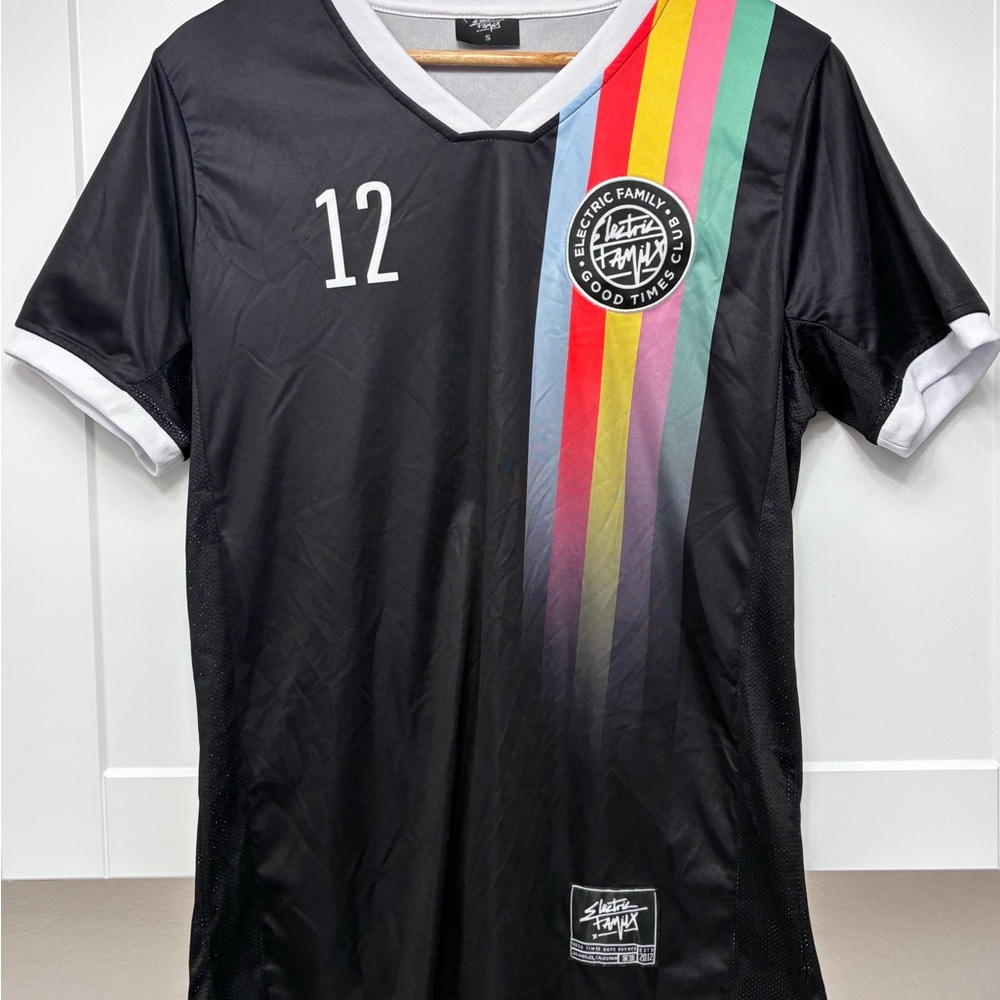 RARE! Electric Family Black Multicolor Stripe Mesh Panel Men's Soccer Jersey!